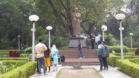 Chandra Shekhar Azad Park in Prayagraj